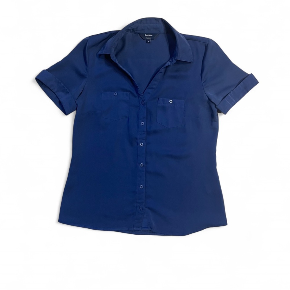 Blue short sleeve button up blouse